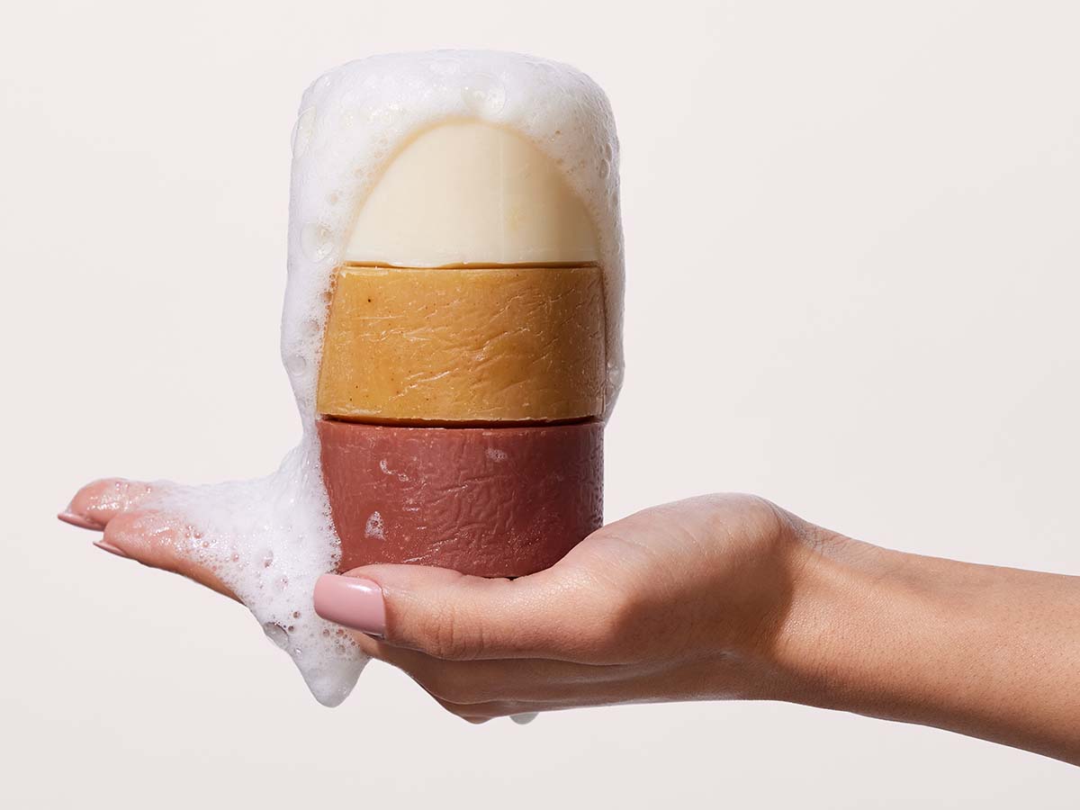 Behind the Bubbles: The Science of Soap in Smoosh